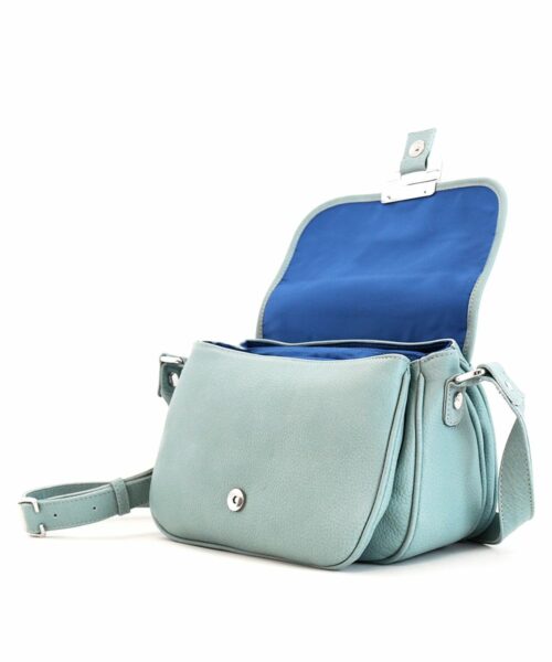 LUMI Kamilla Saddler, in Cielo blue.