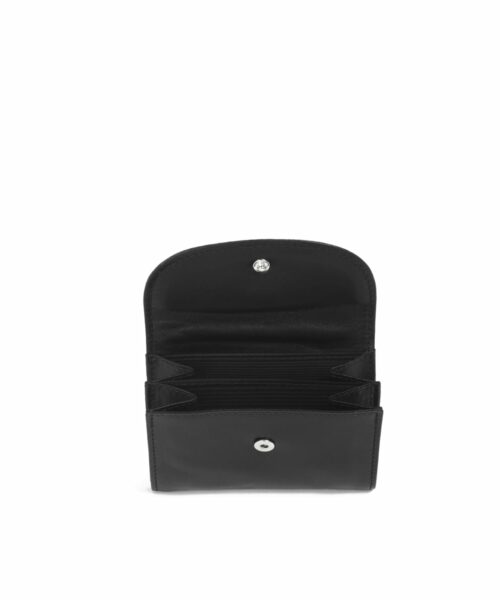 LUMI Åsa Card Wallet, in black.
