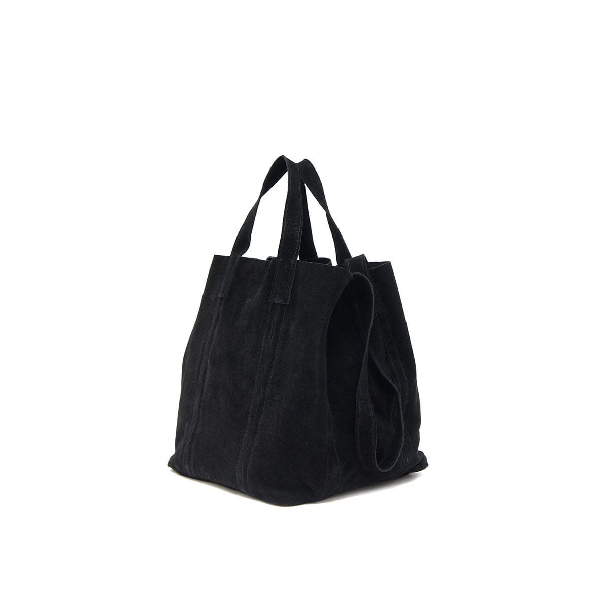 LUMI Frida Tote, in black, is from our Limited Edition. Frida makes a perfect daily accessory.