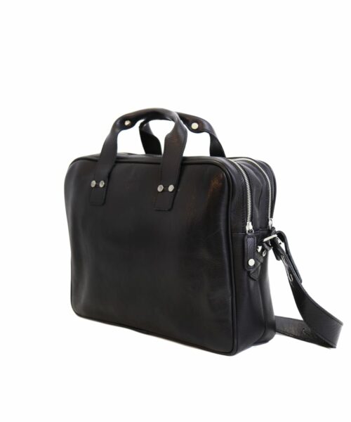 LUMI Jouko Computer Bag, in black. Created using vegetable tanned leather.
