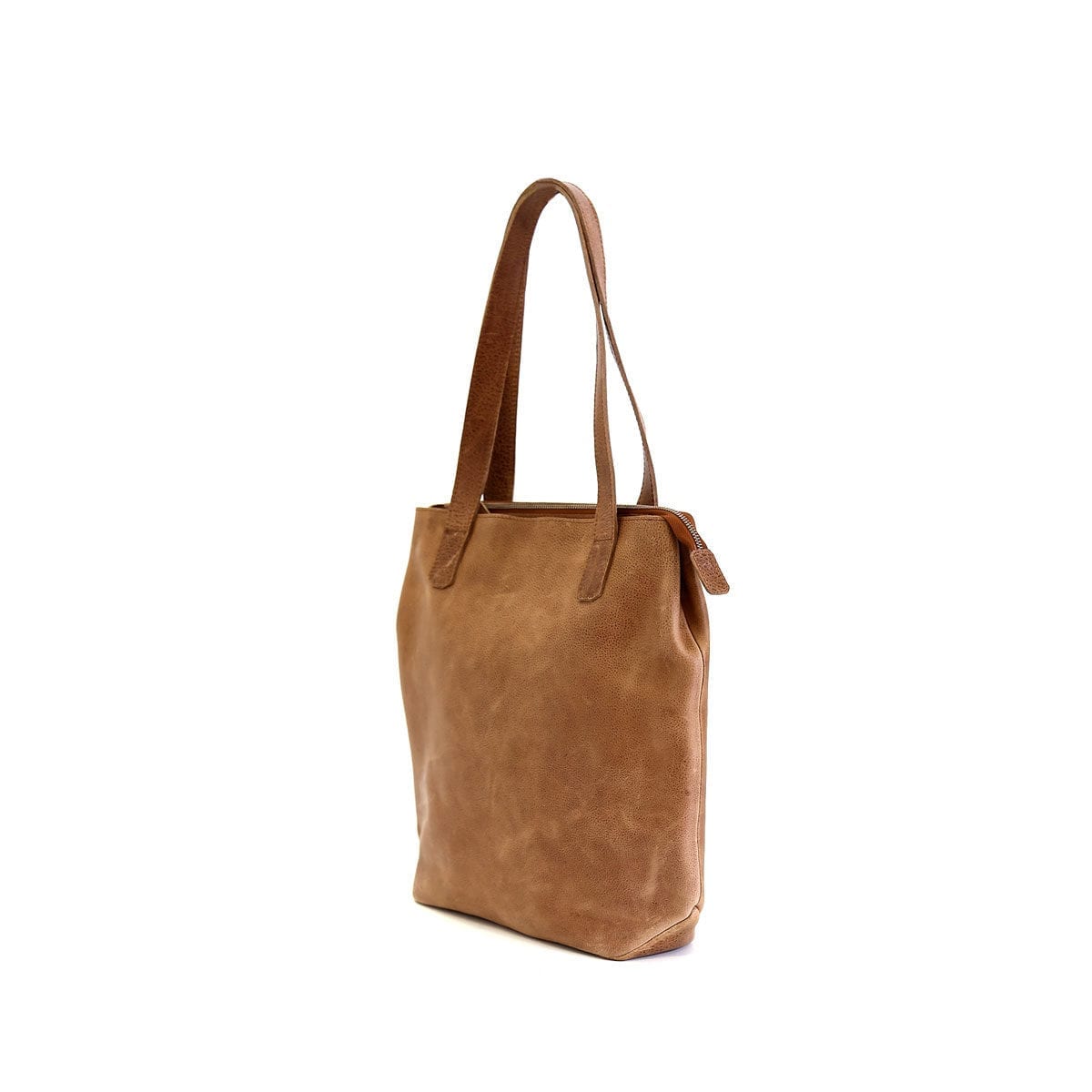 LUMI Lars Open Tote, in beige. Created using vegetable tanned leather.