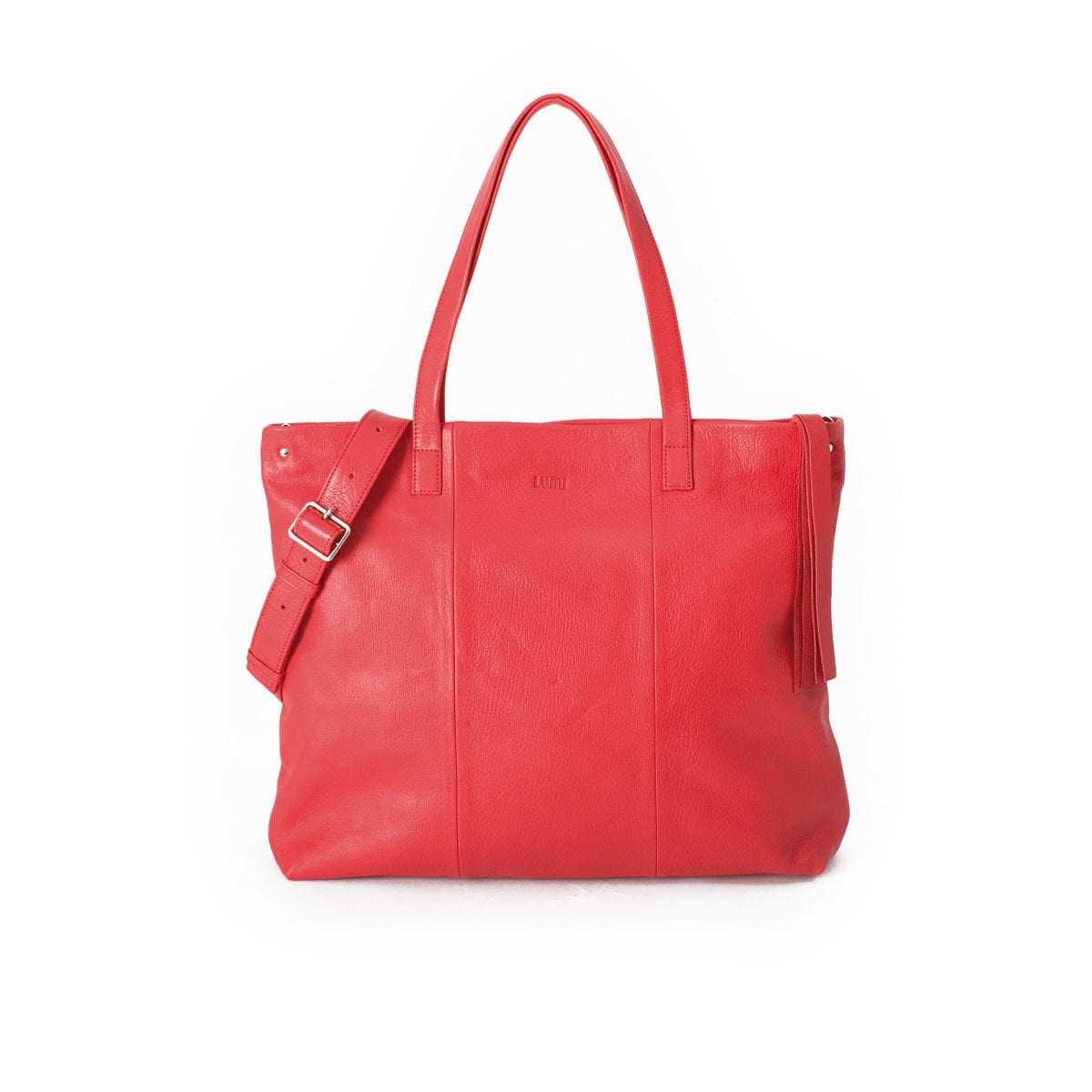 LUMI Hanna U Tote, in coral, is made of vegetable tanned goat leather. Chemical free dyeing. This luxuriously spacious bag that can carry your work necessities AND looks good while strolling around town.