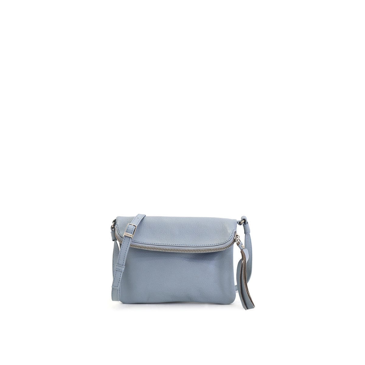 LUMI Stella Pouch Bag, in sky blue, is made of vegetable tanned goat leather. Chemical free dyeing.