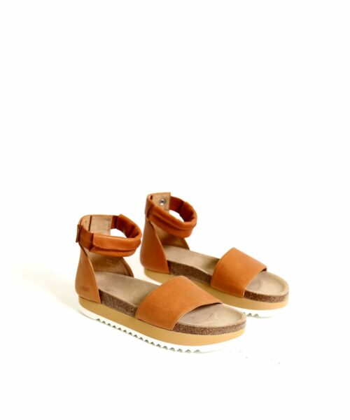 LUMI Birgitta Cork Sandals, in cognac, make the perfect summer shoe for every occasion.