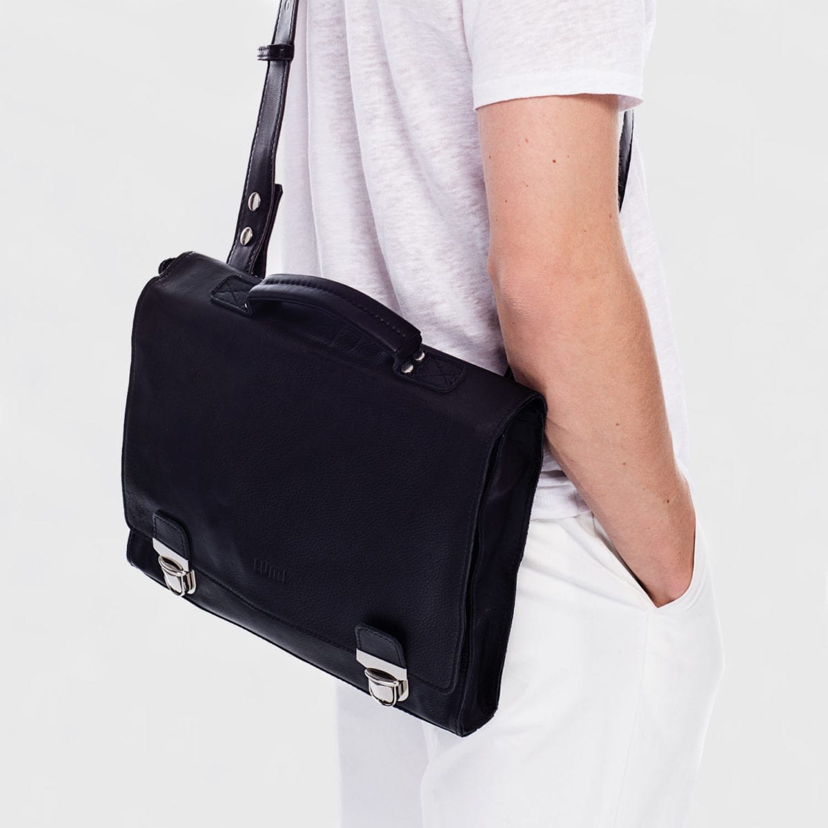 LUMI FREDERIK BLACK