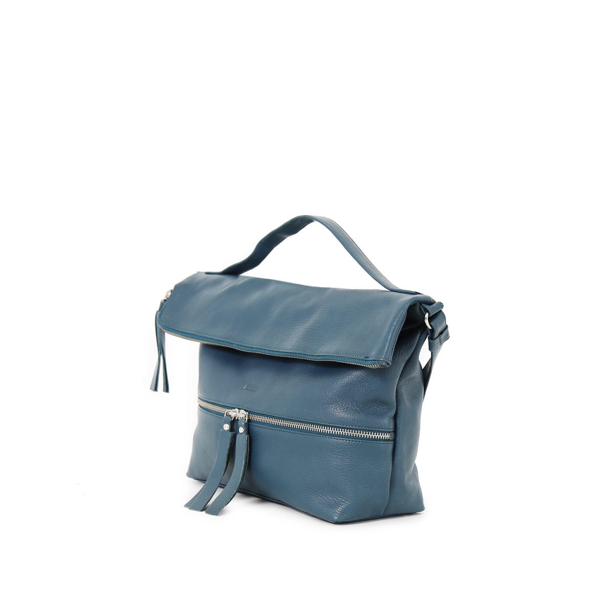 LUMI Lyydia Shoulder Bag, in petrol, is made of vegetable tanned goat leather. Chemical free dyeing.