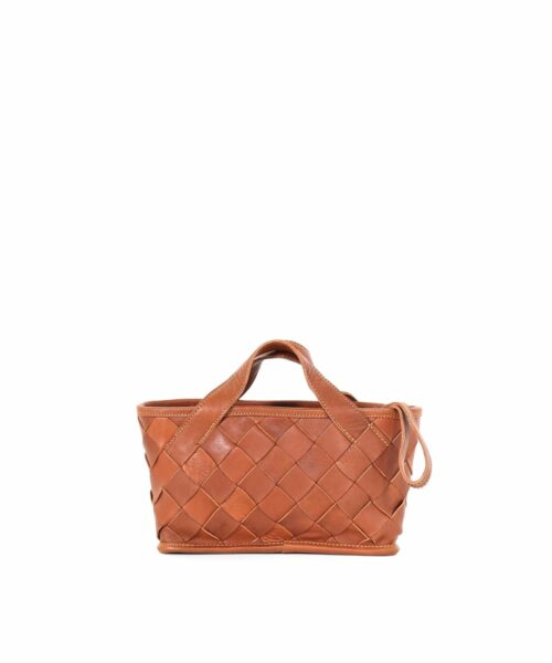 LUMI Annikki Woven Small Tote in beautiful cognac
