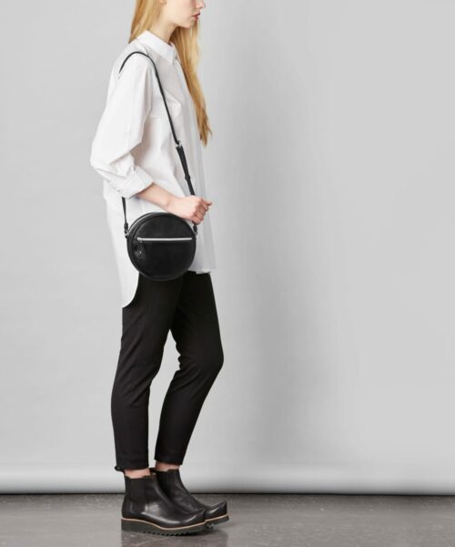 LILA Round Bag black