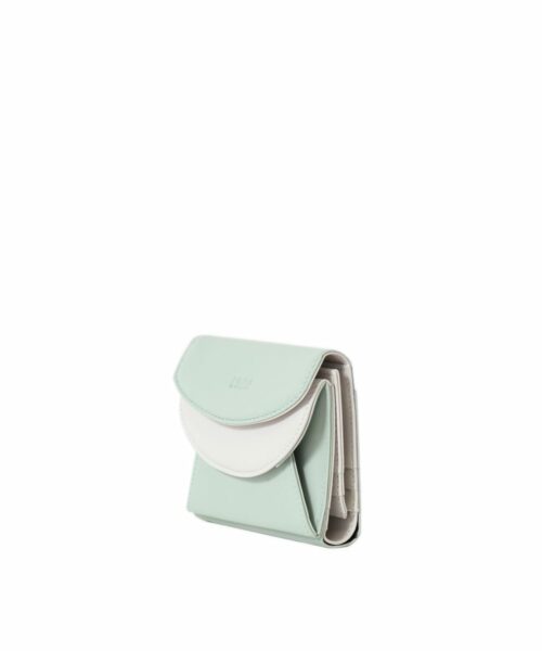LUMI Viivi Trifold Wallet in fresh mint and white combo. This little trifold wallet safe-keeps your cards and cash in style. The wallet is handmade from lovely and soft sheep napa leather, which makes it beautiful to hold in your hand.