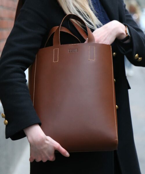 Alternative view of Wide Strap Black