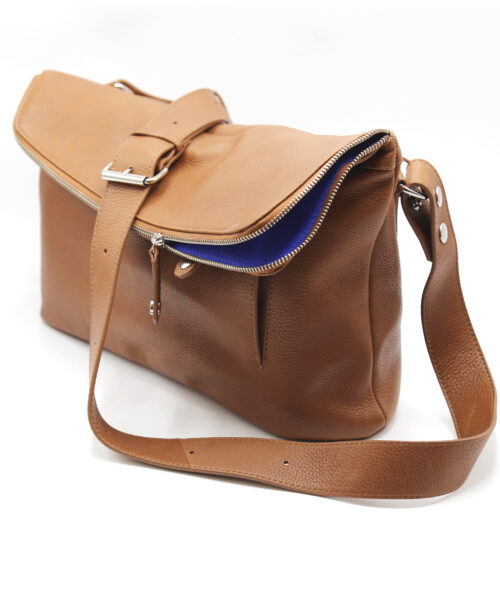 Alternative view of Tomi Small Messenger Bag Cognac