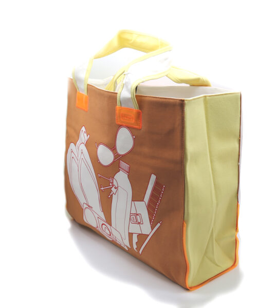 Alternative view of Printed Beach Tote (Outlet)