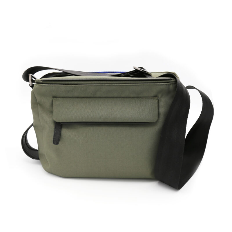 Large Pocket Olive Green